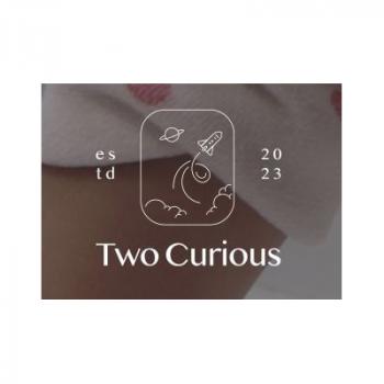 Gambar Two Curious